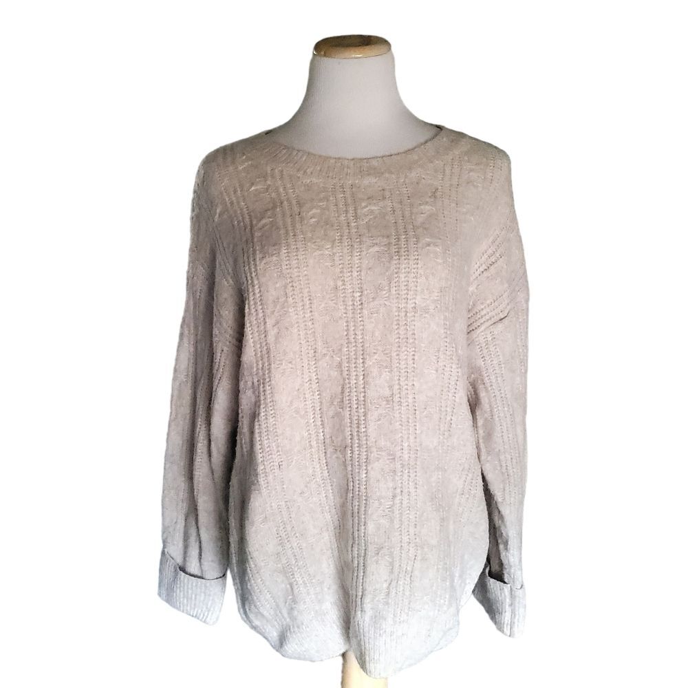 Loved + Adored Women Round Neck Ribbed Pullover Cream Knitted Sweater Size L